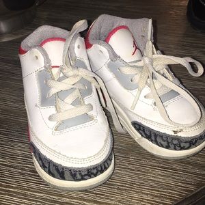 Size 7 Jordan shoes